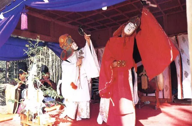 関本神社太太神楽の公式案内に掲載された写真