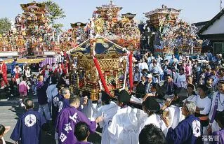 稲荷神社神幸祭の公式案内に掲載された写真