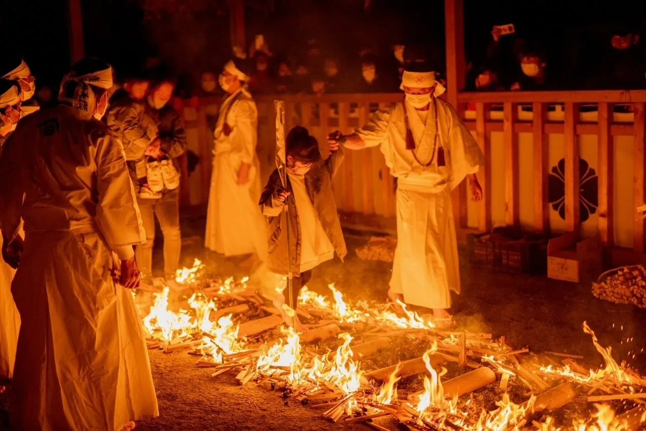 秋葉の火祭り　火防大祭の公式案内に掲載された写真