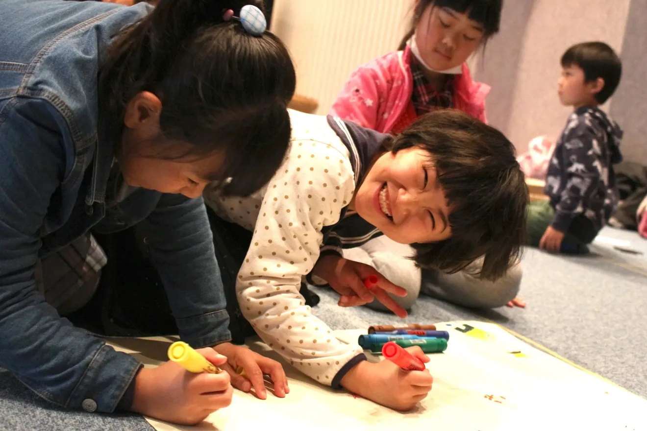 ぎふマーブルタウン公式サイトが掲載する子どもたちの活動イメージ