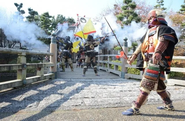 行田商工祭・忍城時代まつりの公式案内に掲載された写真