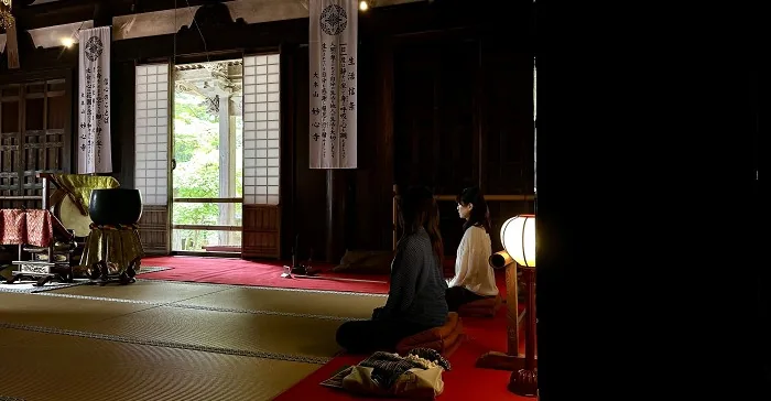 主催の「座禅と精進料理」案内に掲載された参考写真