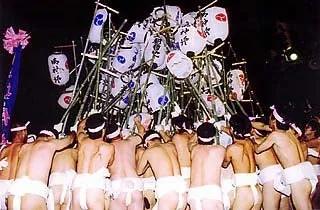 提灯祭りの公式案内に掲載された写真