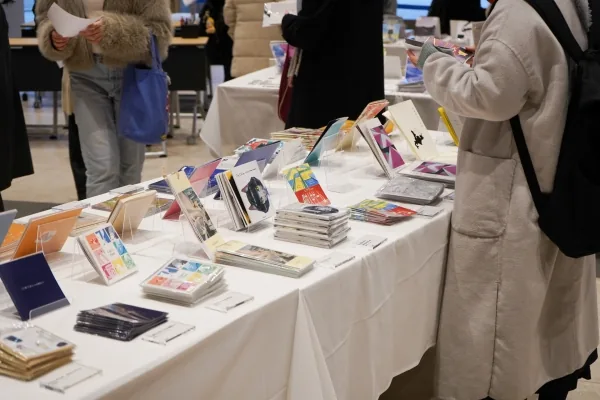 ZINE PROJECTの昨年度販売会の様子（今回公式案内の参考写真）