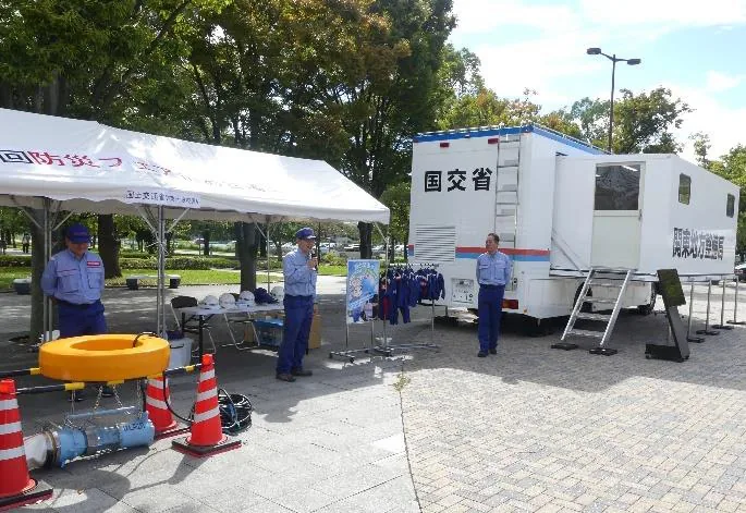 防災フェアinお台場の公式サイトに掲載された過去開催の紹介写真