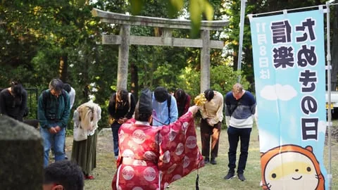 信楽焼たぬきの祈願祭を紹介する過去開催の写真