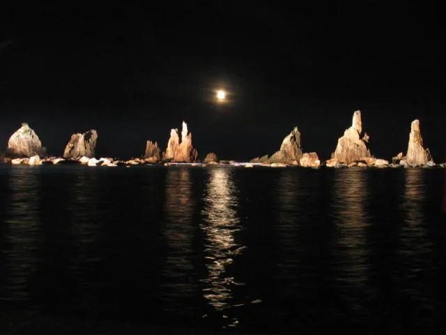 橋杭岩ライトアップ