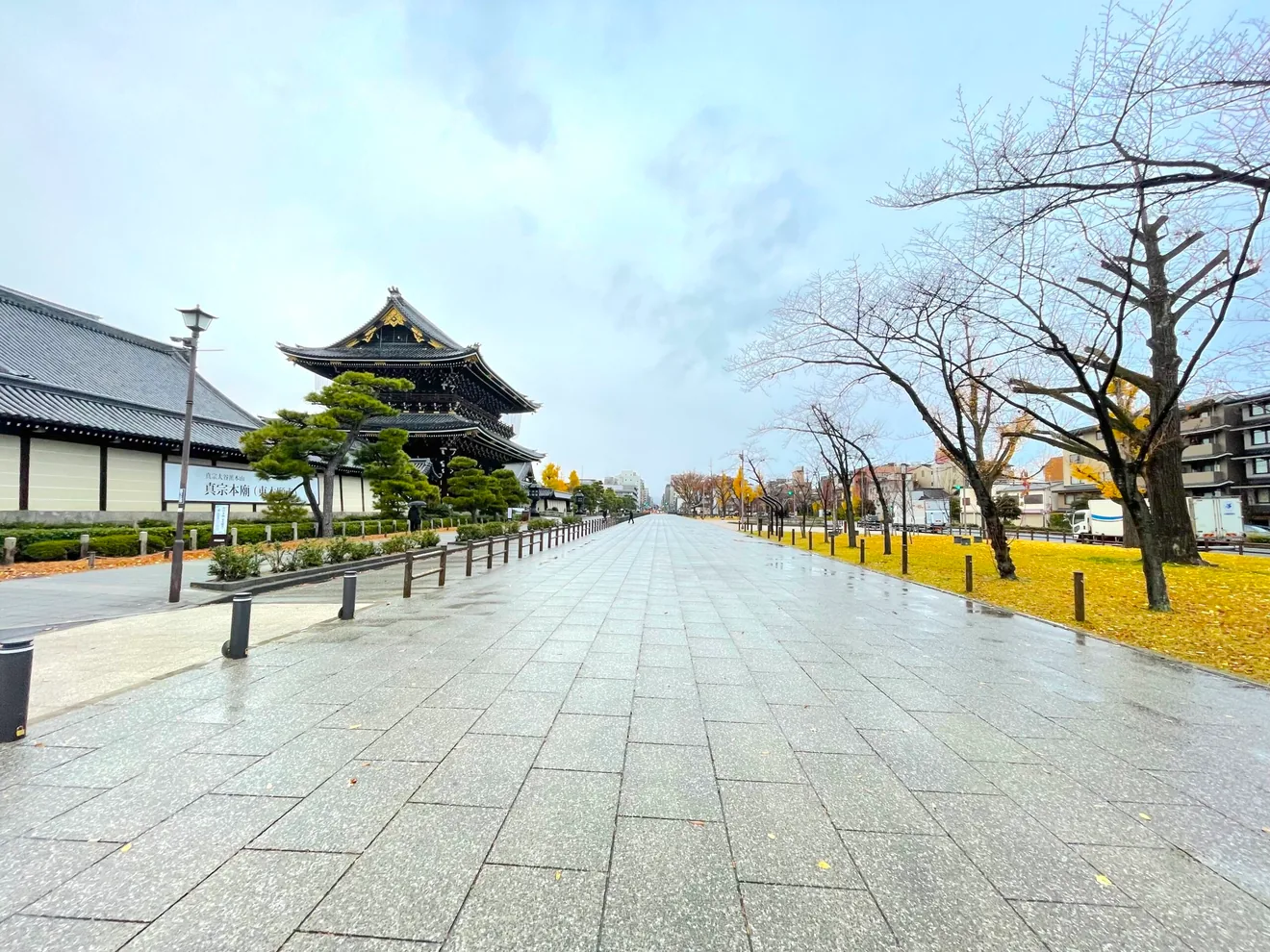 京都お東さんクラフトフェスタ（10月）の会場紹介用参考写真（主催掲載）