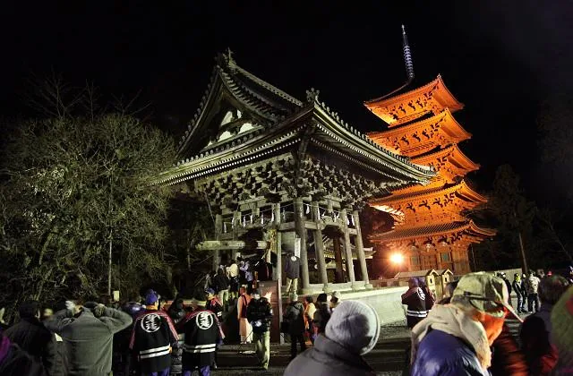 身延山除夜の鐘の公式案内に掲載された写真