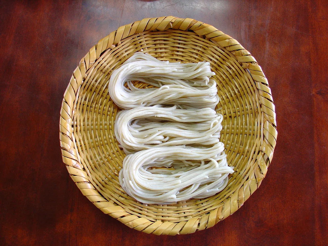 今回の公式案内に掲載された戸隠そばの紹介写真