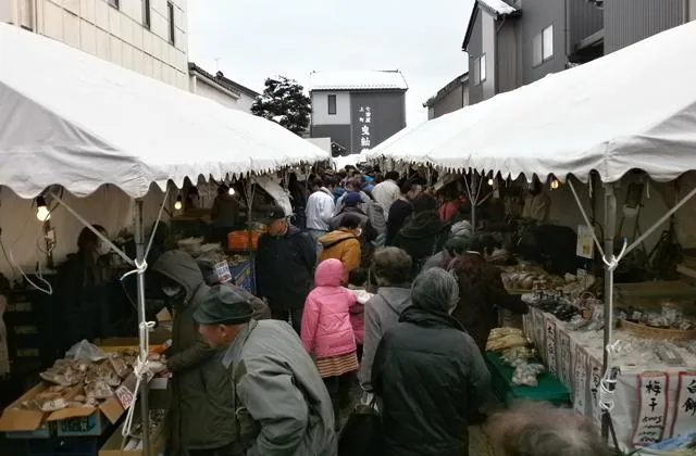 福野歳の大市の公式案内に掲載された写真