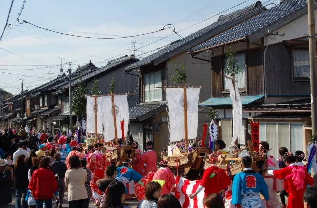 住吉神社例祭の公式案内に掲載された写真