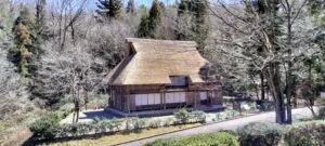 薪割り体験の会場となる旧徳山村民家の参考写真