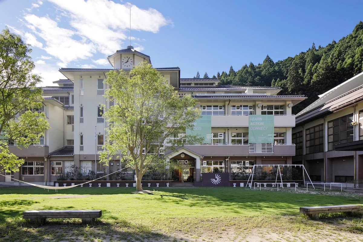 今回の開催紹介に掲載されたKITO FOREST MARKET SHIMOICHIの外観写真