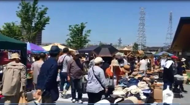 主催会場案内に掲載された、安満遺跡公園フリーマーケットの参考会場写真