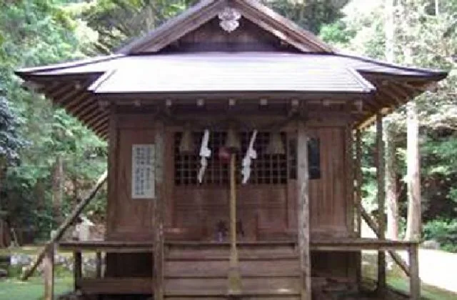 もうけ神社祭りの公式案内に掲載された写真