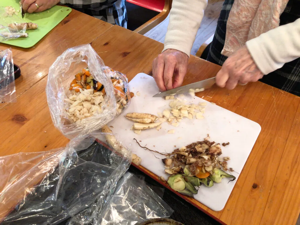今回の食の学校「なっとみそ（山里のなめ味噌）作り」の公式案内に掲載された参考写真