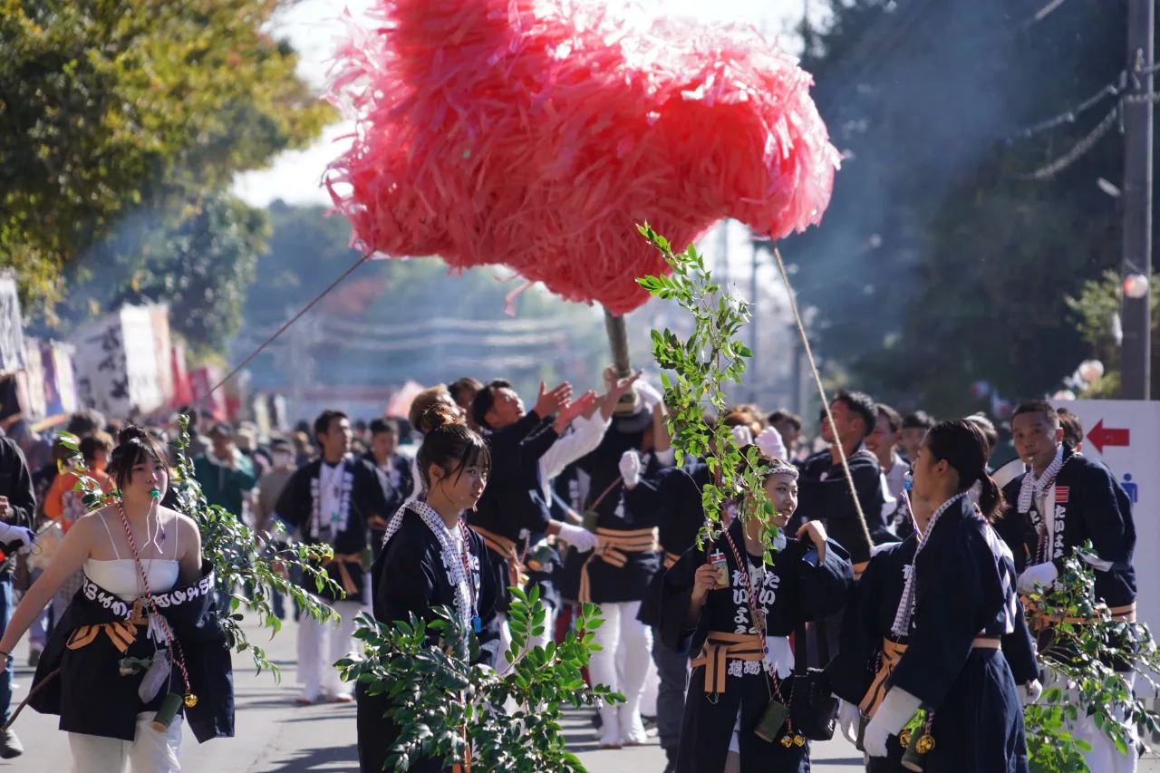 羽黒山神社の梵天祭りの過去開催の様子(観光協会掲載写真)