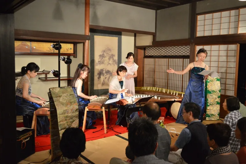 【旧中筋家住宅】古民家できく箏の音色の公式案内に掲載された参考写真