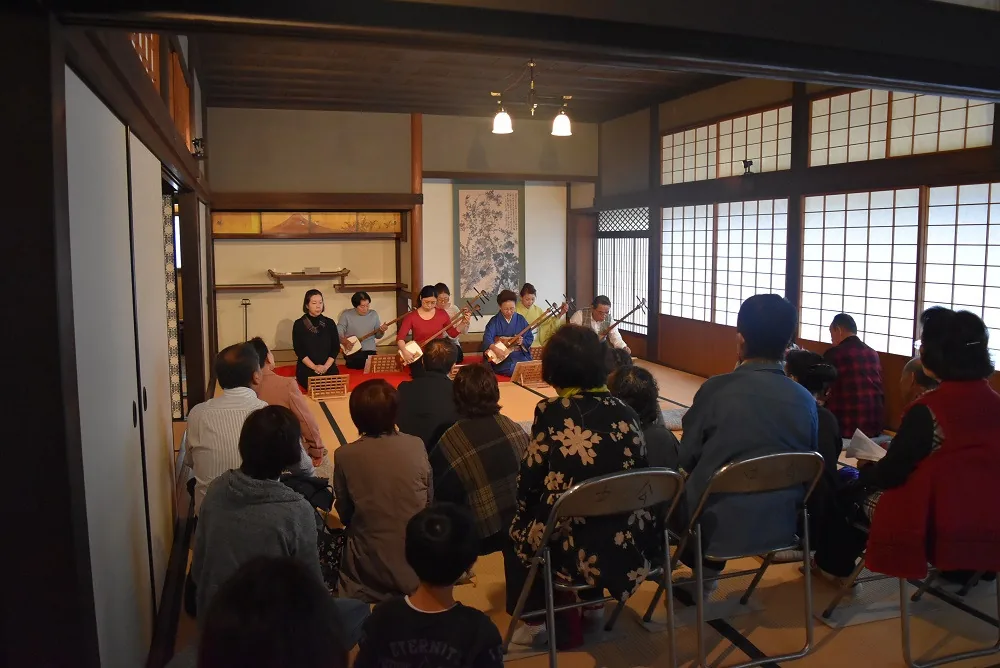 旧中筋家住宅にて長唄三味線の音色にふれませんかの公式案内に掲載された参考写真