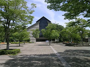 第68回 東邦書道会全国展の会場・山形美術館（公式参考写真）