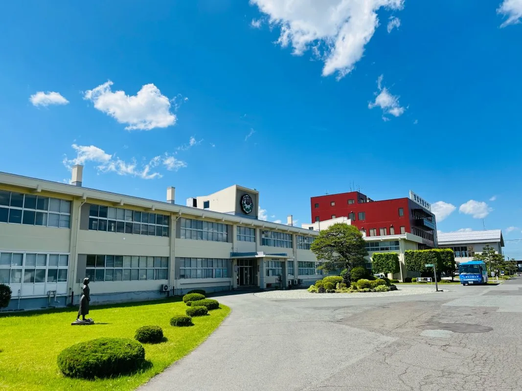 東北文教大学 第16回東北文教祭の会場・東北文教大学1号館の外観（公式参考写真）