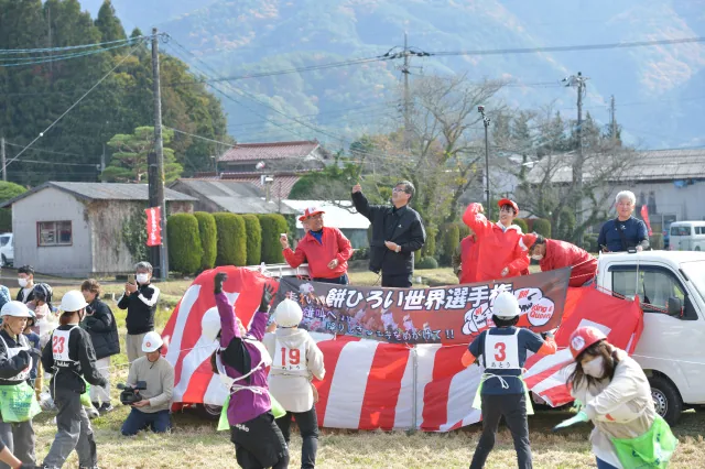 第13回 餅ひろい世界選手権 2026を紹介する公式掲載画像